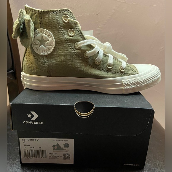 Converse Chuck Taylor All Star Bow Women's High Top Shoe - Picture 5 of 10